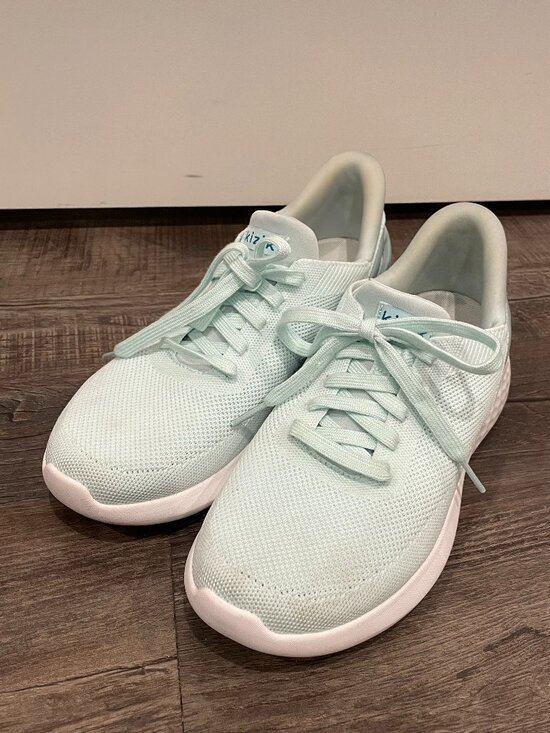 Kizik Athens Handsfree Slip On Unisex Men Size 6.5 WIDE/Women's 8 WIDE Mint - Picture 1 of 8